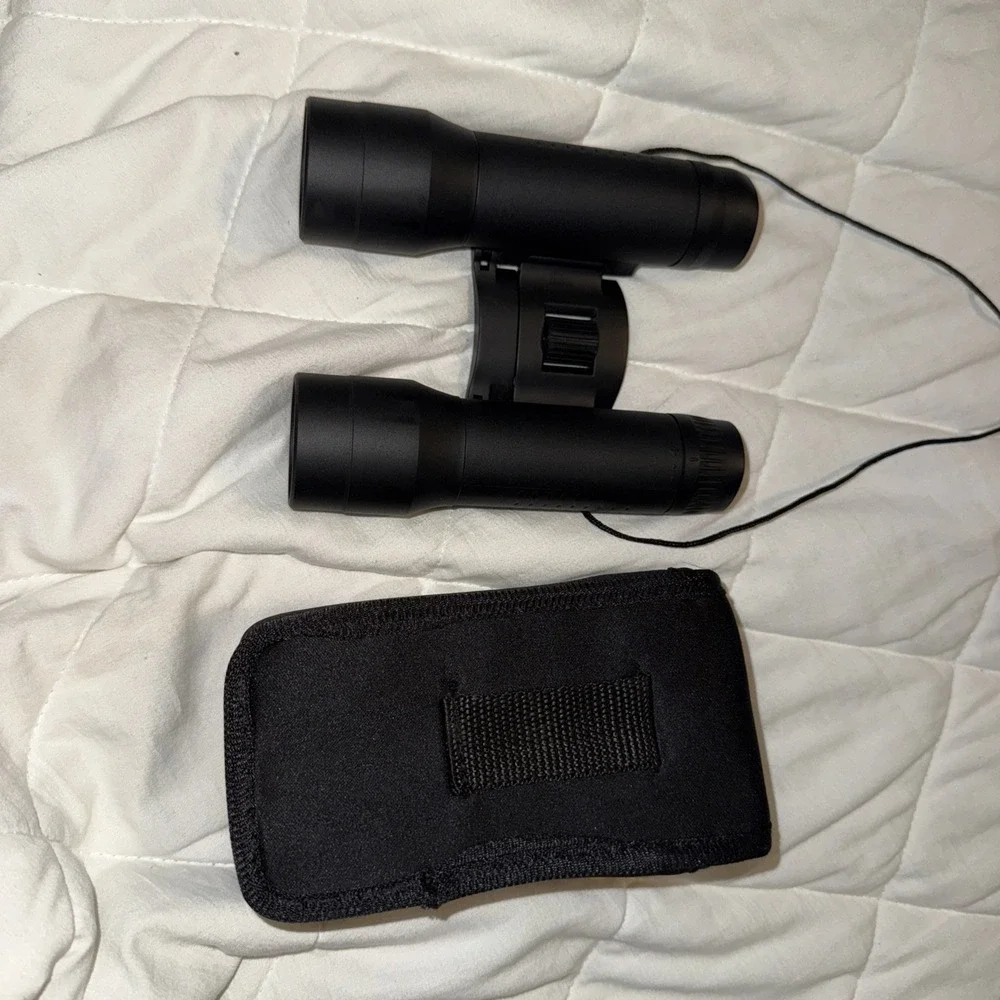 TASCO ES16X32 Essentials Binocular
